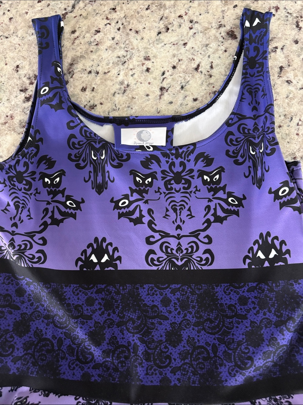💜🖤 Disney haunted mansion, running dress Purple and Black Dress Med runner - Picture 4 of 5